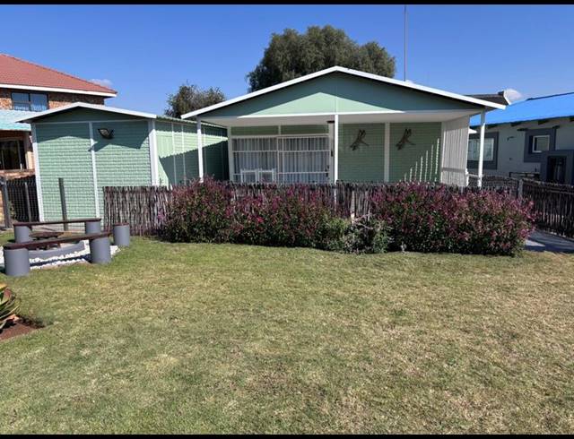 2 BEDROOM HOUSE FOR SALE IN MISTY BAY